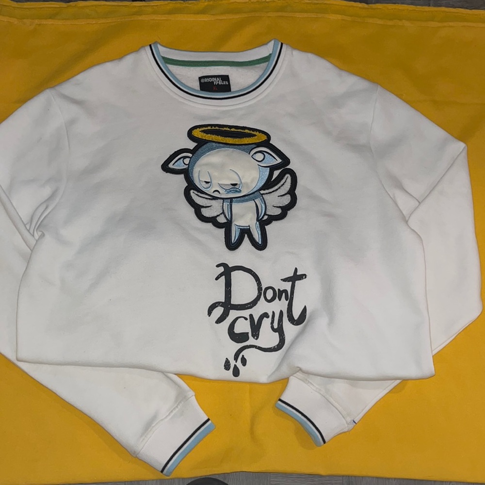 Don’t cry white crew sweater